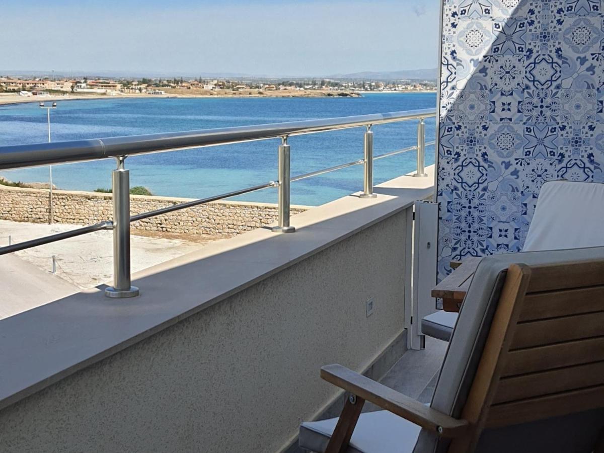 Amareilmare2 Lägenhet Marzamemi Exteriör bild